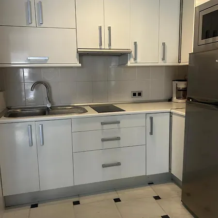Benidorm Apartament ベニドルム